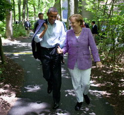 obama merkel large 250