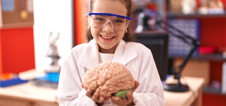 student-with-sheep-brain | MiddleWeb